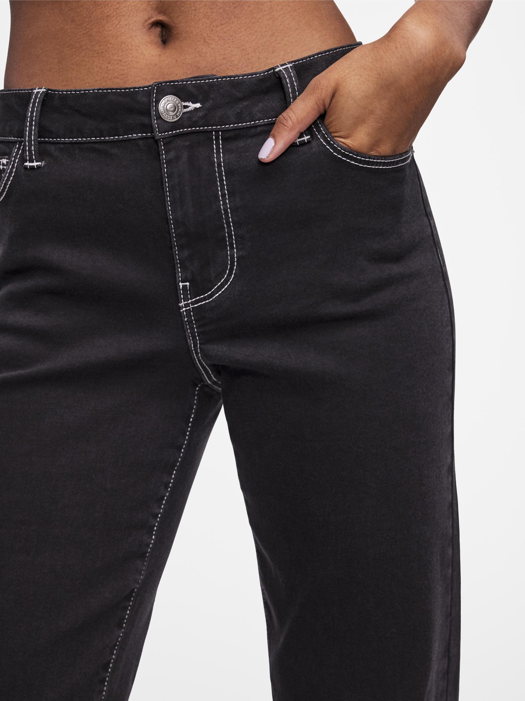 Black mom top jeans white stitching