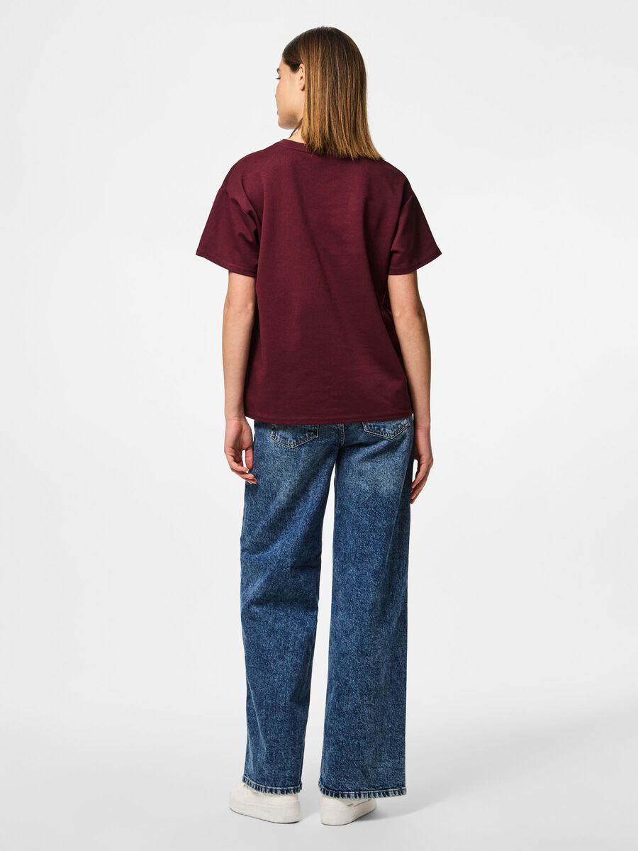 Product carousel image - PCSKYLAR OVERSIZED T-SHIRT, Tawny Port | 2