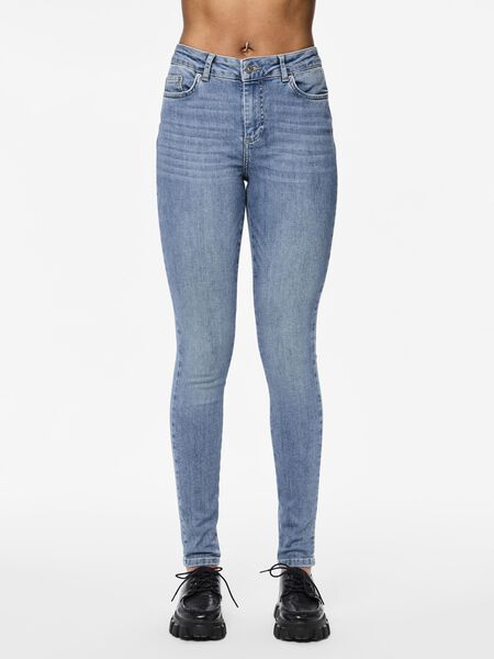Pieces MID-WAIST SKINNY JEANS, Light Blue Denim, highres - 17113470_LightBlueDenim_003.jpg