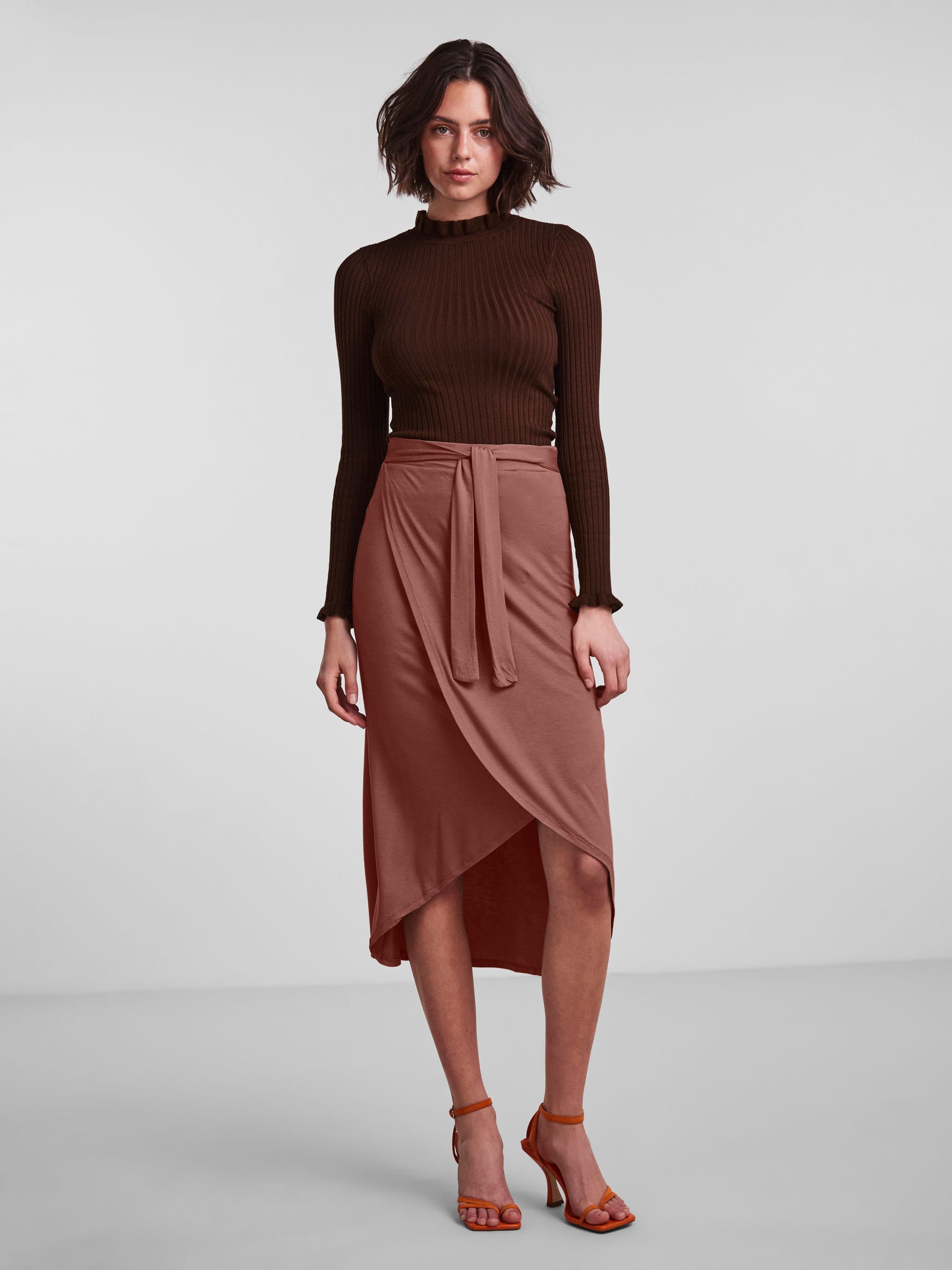 Pcelonora hw outlet midi wrap skirt