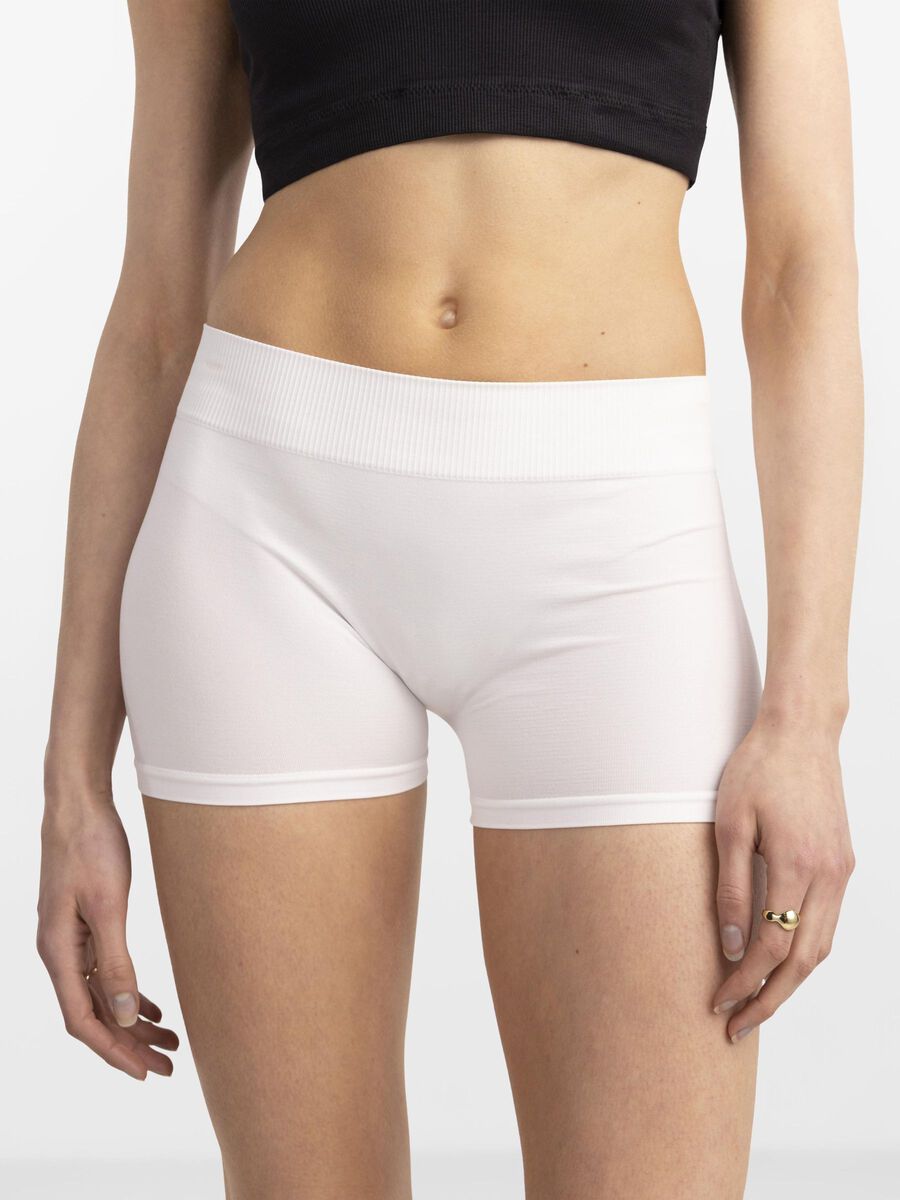 Pieces SLIM-FITTING JERSEY SHORTS, Bright White, highres - 17065440_BrightWhite_003.jpg