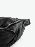 Pieces LEATHER BUM BAG, Black, highres - 17090539_Black_006.jpg