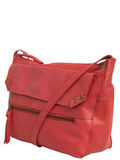 Pieces SKINN CROSS OVER BAG, Flame Scarlet, highres - 17086531_FlameScarlet_006.jpg