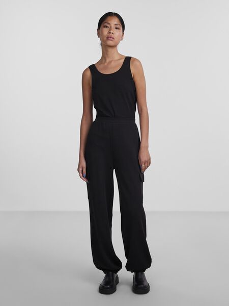 Pieces PCFINN CARGO TROUSERS, Black, highres - 17145020_Black_005.jpg