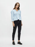 Pieces PCERIKE SMOK GESMOKTE BLUSE, Chambray Blue, highres - 17117838_ChambrayBlue_005.jpg