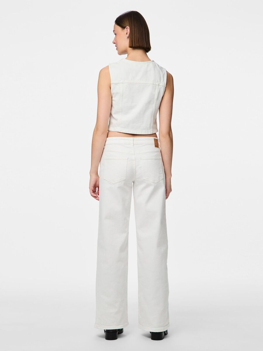 Pieces PCANNICA DENIM VÄST, Bright White, highres - 17151757_BrightWhite_004.jpg