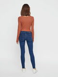 Pieces TAILLE MI-HAUTE EFFET SHAPE-UP JEAN SKINNY, Medium Blue Denim, highres - 17094537_MediumBlueDenim_004.jpg