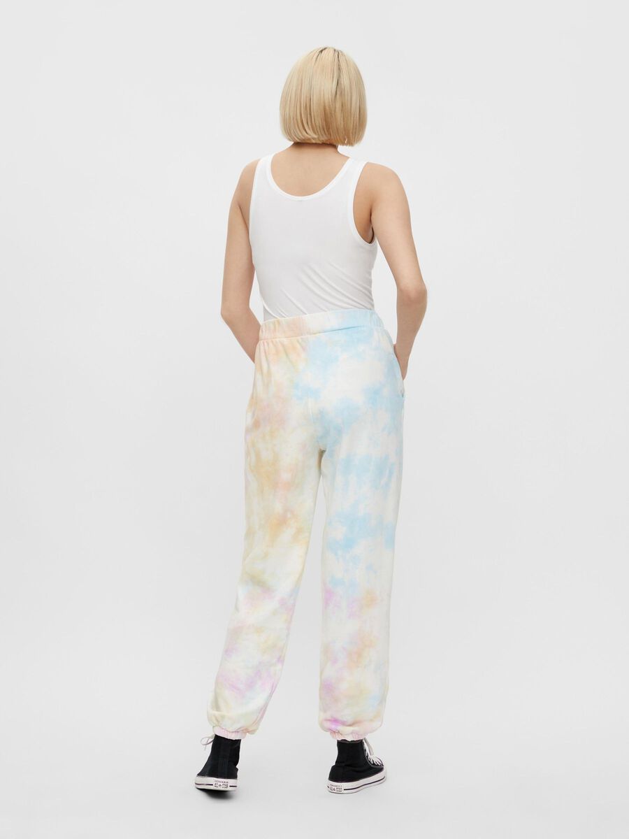 Pieces TIE DYE SWEATPANTS, Cloud Dancer, highres - 17119230_CloudDancer_898426_004.jpg