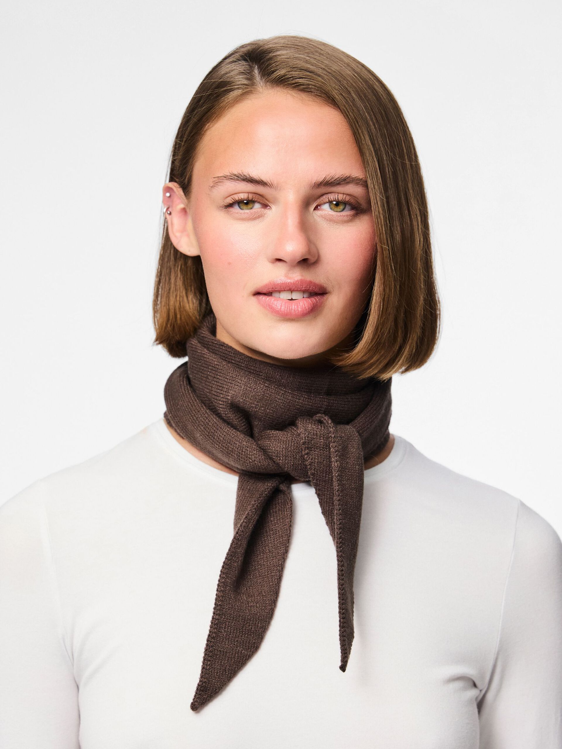 Carousel image - PCKOMMA SCARF, Hot Fudge | 3