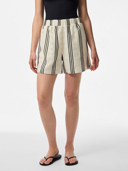 Pieces PCMALLORY - DENTELLE TAILLE HAUTE SHORT, Cloud Dancer, highres - 17163554_CloudDancer_1248525_003.jpg