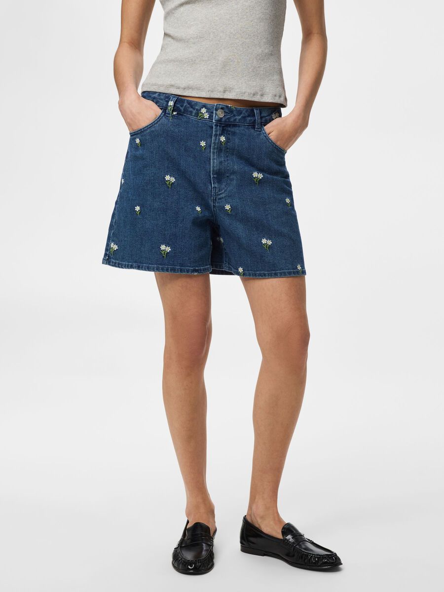 Product carousel image - PCFLORA HW  DENIM SHORTS, Medium Blue Denim | 1