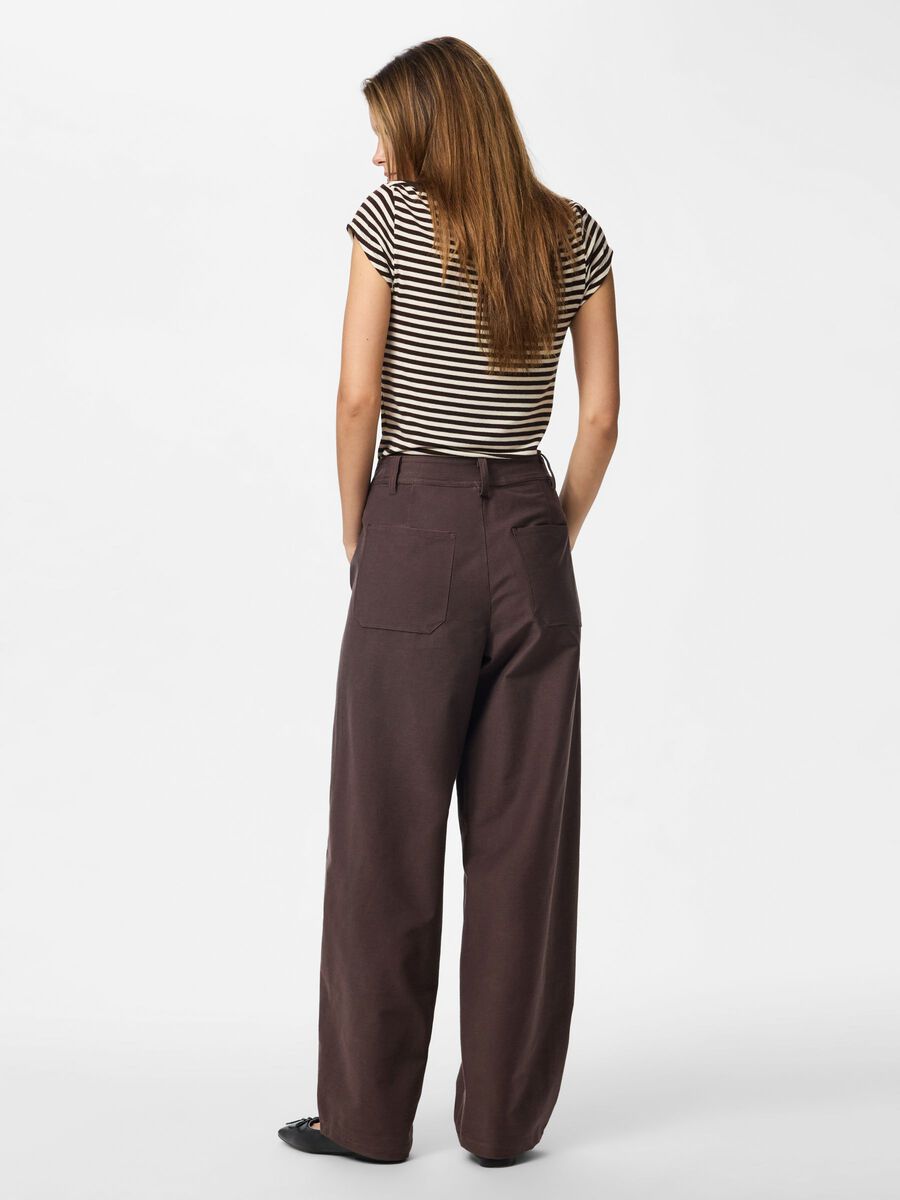 Product carousel image - PCRIKKE BARREL TROUSERS, Hot Fudge | 2