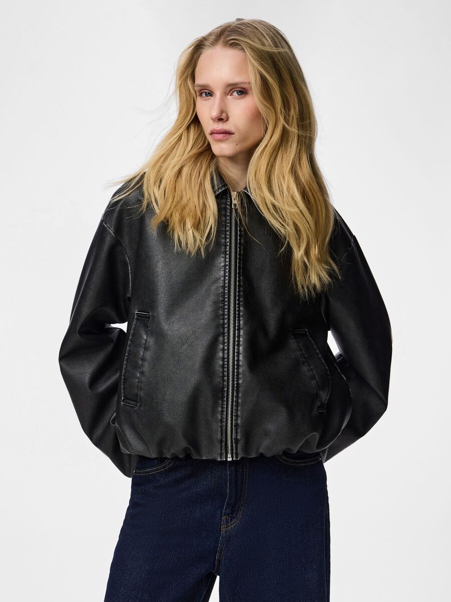 Product carousel image - PCGISELLE WASH COATED  BOMBER JACKET, Black | 1