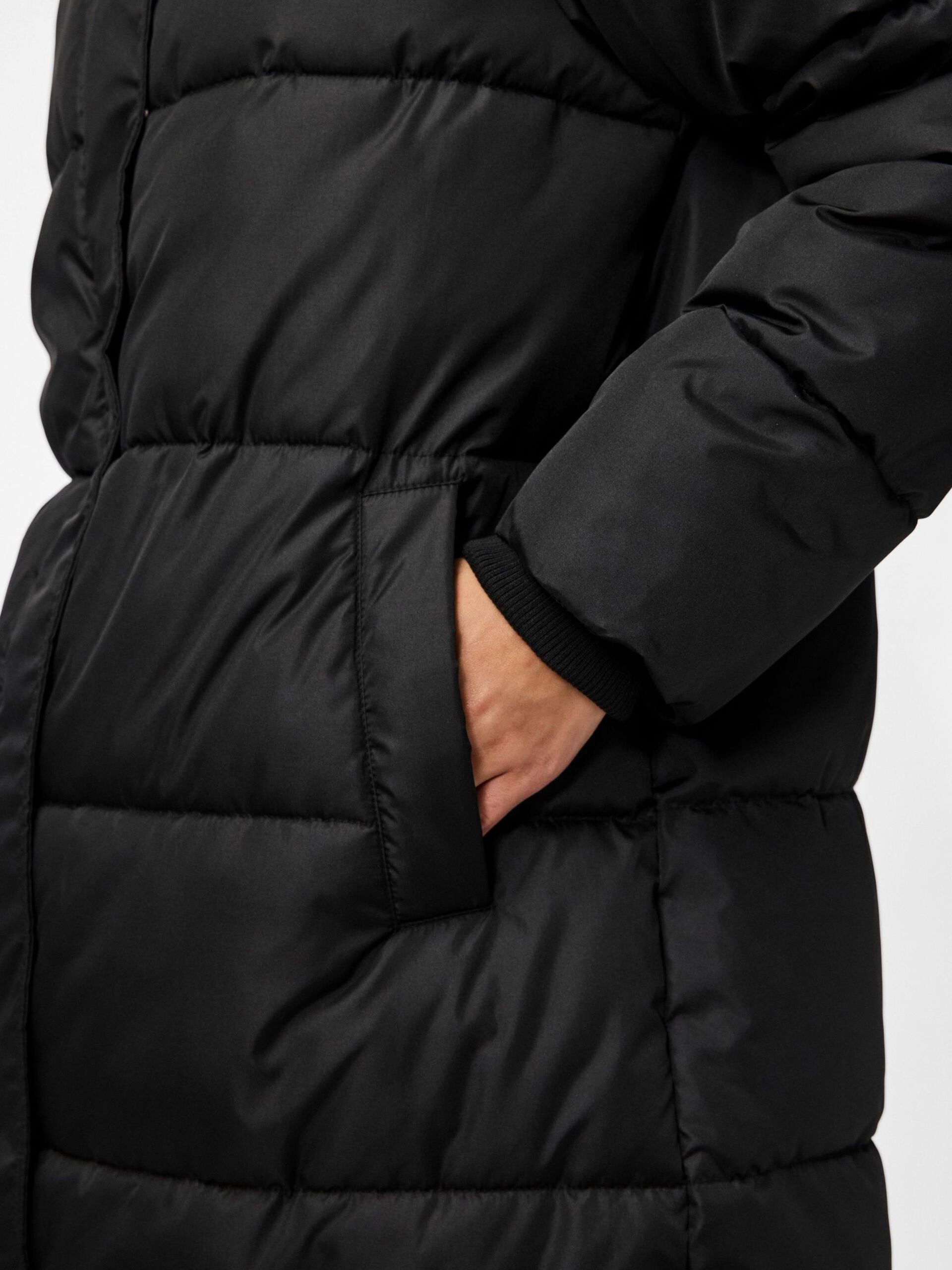 Carousel image - PCMADDIE PUFFER COAT, Black | 4
