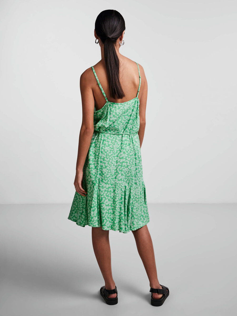 Pieces PCNYA SLIP DRESS, Irish Green, highres - 17111424_IrishGreen_948466_004.jpg