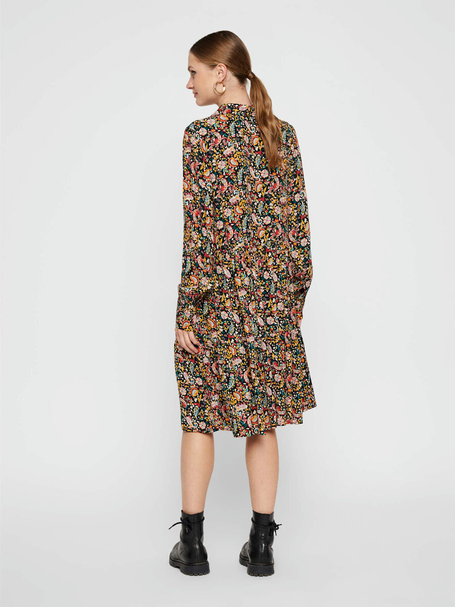 Pieces FLORAL-PRINT TIERED MINI DRESS, Chili Pepper, highres - 17104401_ChiliPepper_788486_004.jpg