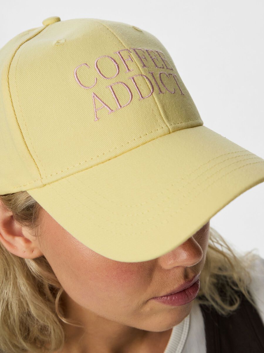 Product carousel image - BERRETTO, French Vanilla | 2